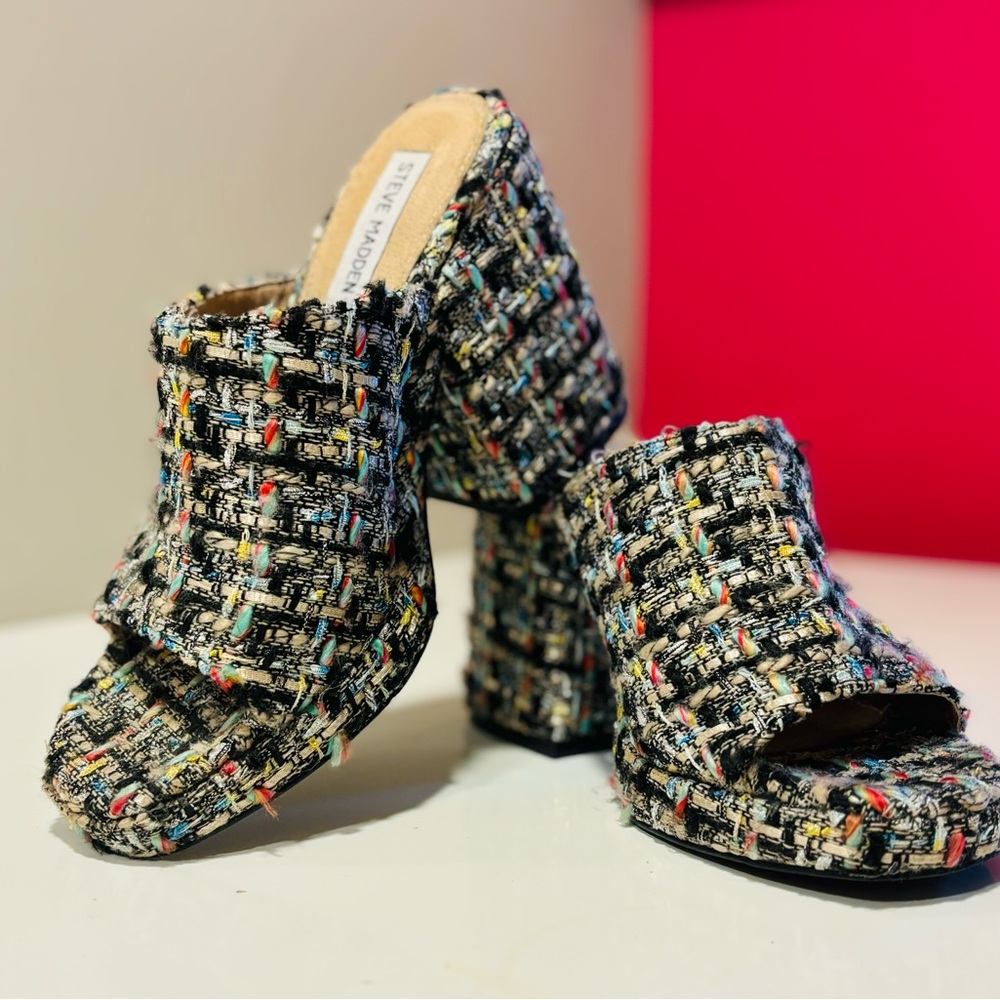 Steve Madden Vina Tweed Platform Heels
